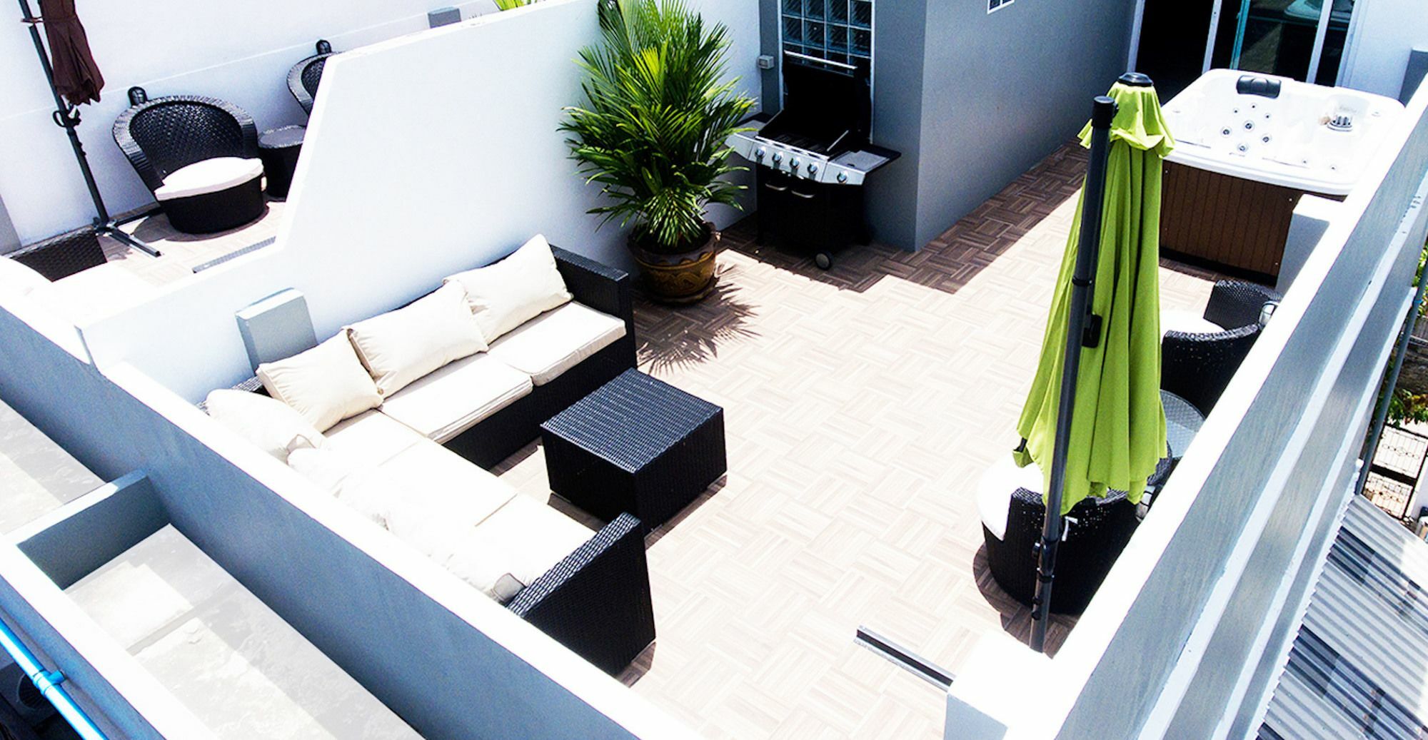 The Hidden Gem Villa Pattaya Exterior photo